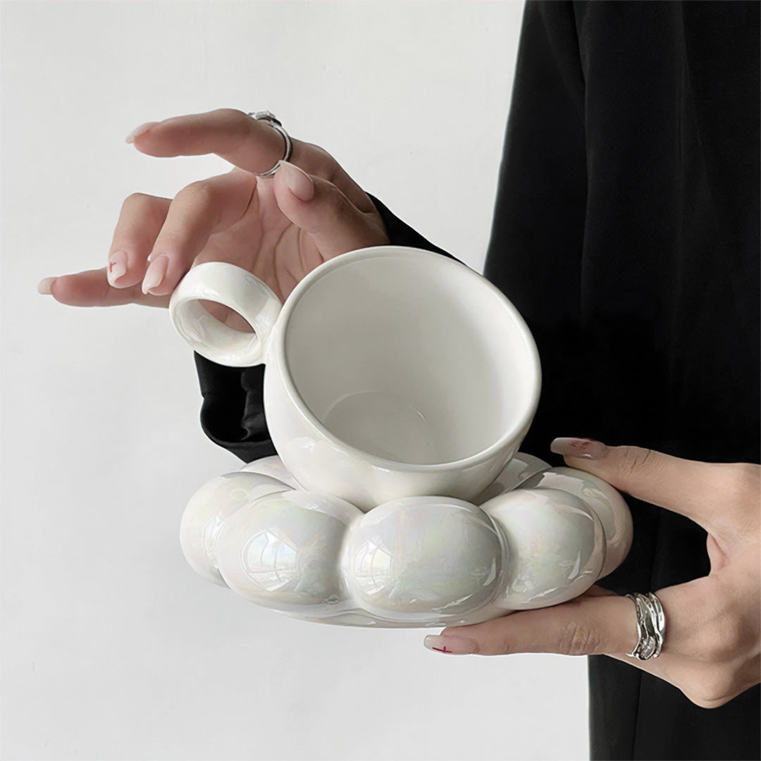 Tasse Sonnenblumenschmuck mit elegantem Blumendesign für Ihren Morgenkaffee