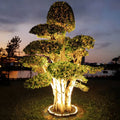 Energooszczędna lampa ścienna zewnętrzna typu spotlight do ogrodu i na drzewo