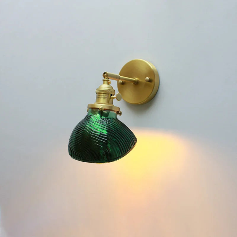 GlamourÉternel - Vintage Wandlampe Eleganter Stil für eine schicke Atmosphäre