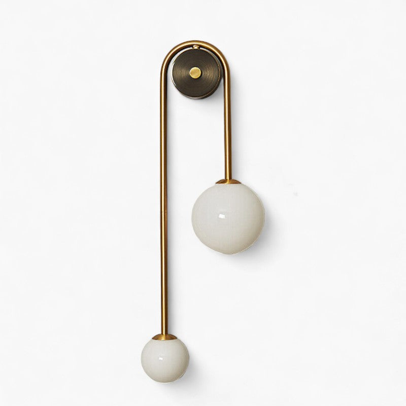 Wandleuchte mit elegantem Gold und Glas 1