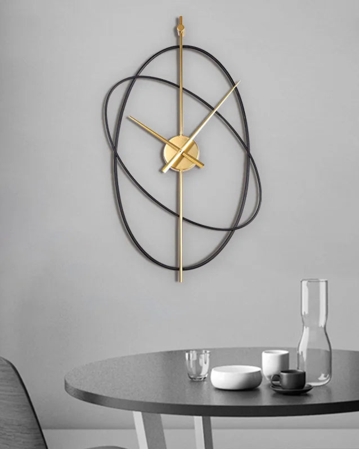 Wanduhr mit modernem Design