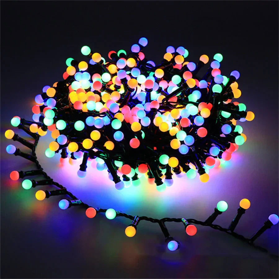 AquaTwinkle - Wasserdichte LED-Lichterkette für magische Außenatmosphäre