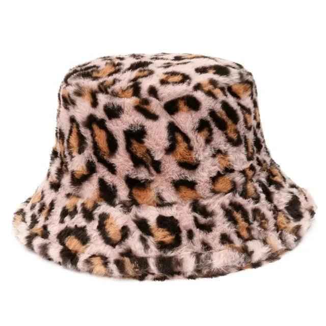 Jasmine – Stilvoller Winter-Bucket-Hut aus Kunstpelz mit Cow-Leopard-Muster