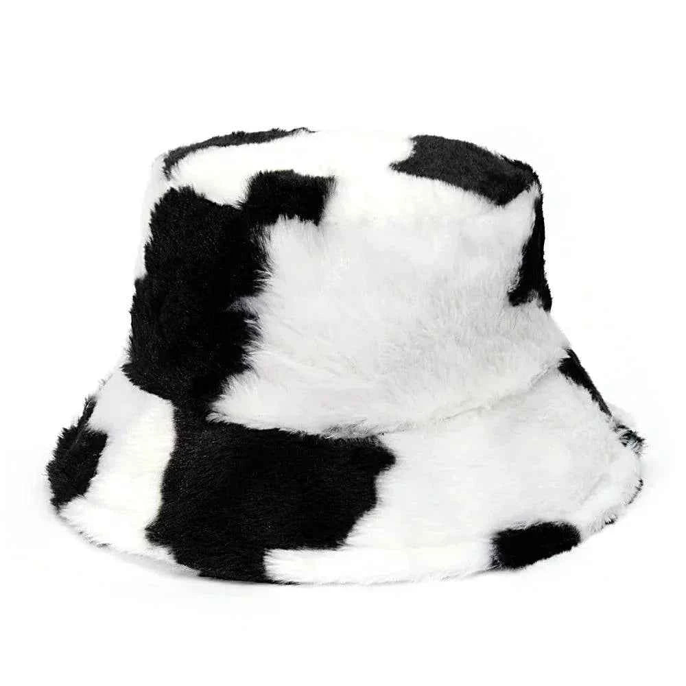 Jasmine – Stilvoller Winter-Bucket-Hut aus Kunstpelz mit Cow-Leopard-Muster