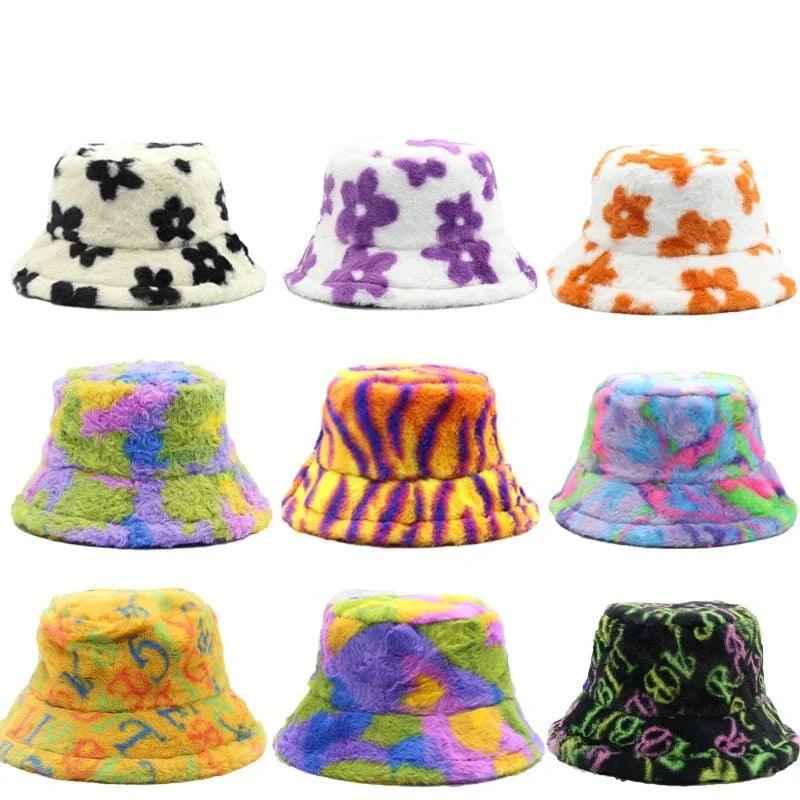 Jasmine – Stilvoller Winter-Bucket-Hut aus Kunstpelz mit Cow-Leopard-Muster