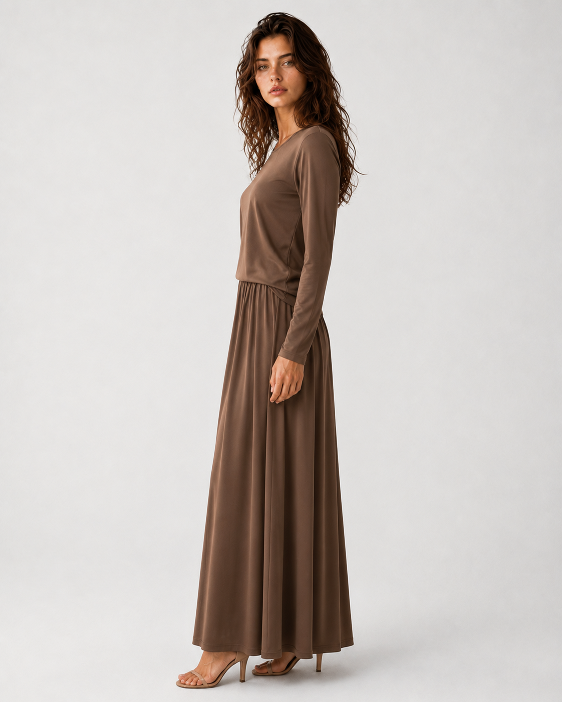 Damen's Two-Piece Long Sleeve Top und Maxi Rock Set