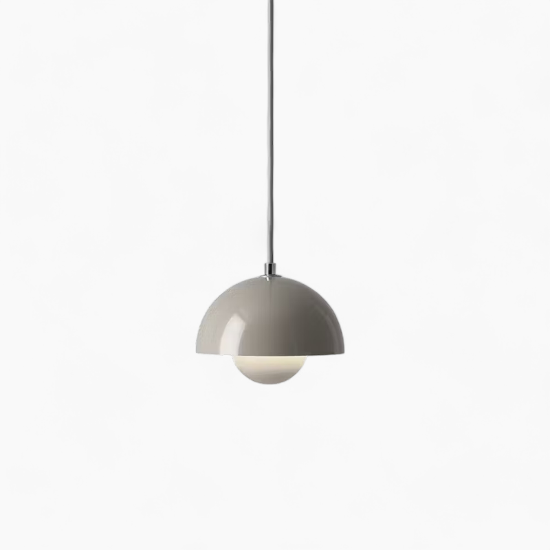 Elegante Deckenlampe - Natürliche Beleuchtung für einen raffinierten Innenraum