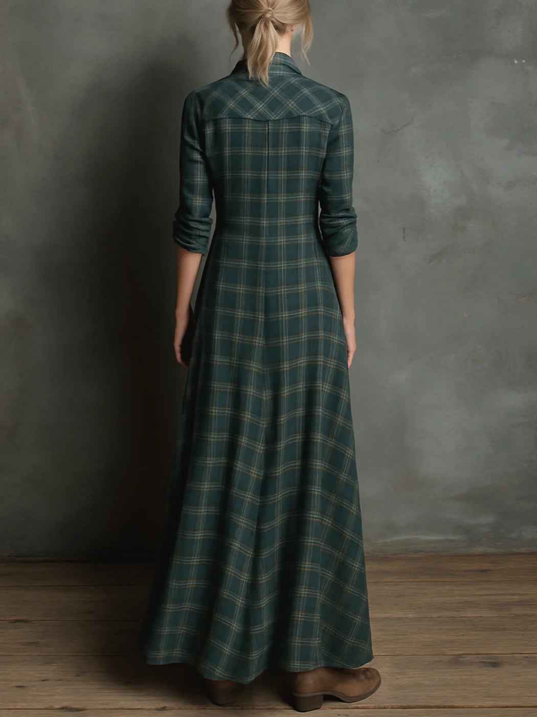 Elegantes grünes Karo-Revers-Hemd mit Ein-Knopf-Kleid für einen stilvollen Look