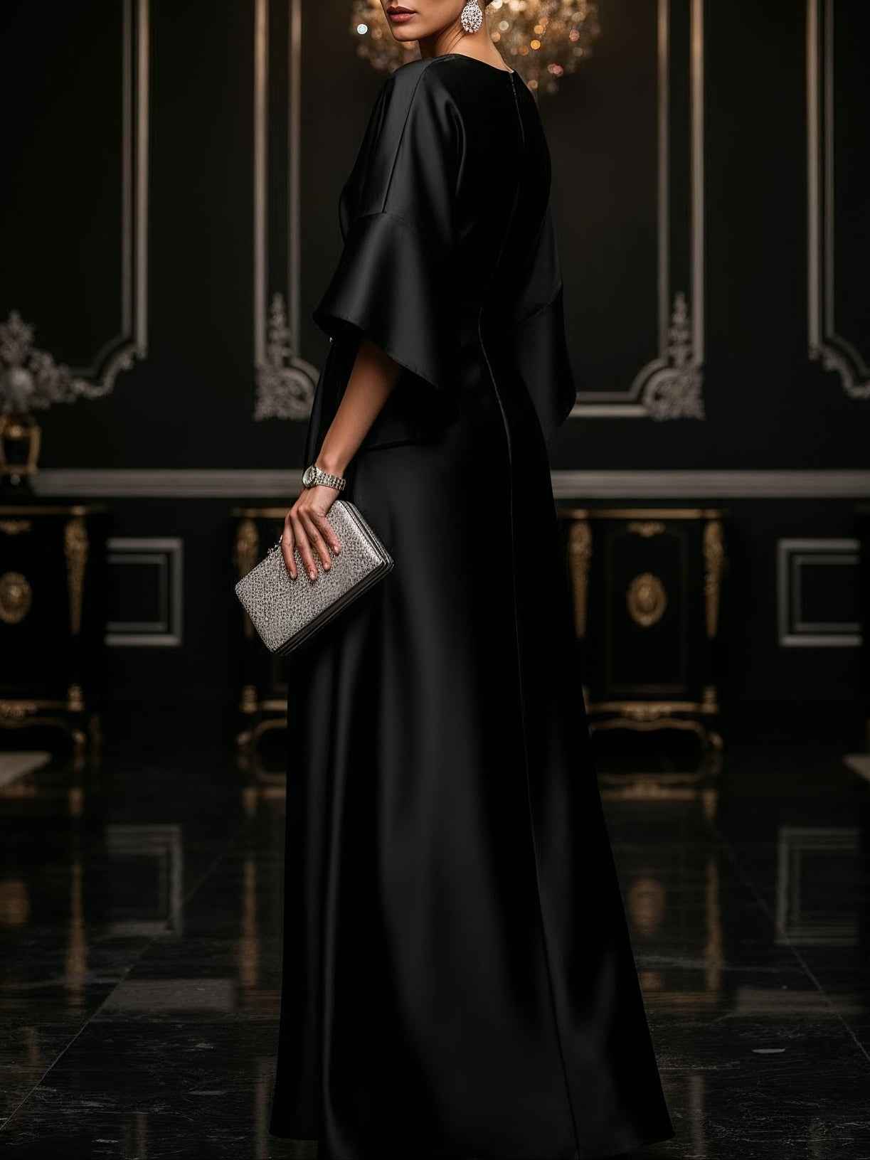 Elegantes schwarzes Satin-Maxikleid für einen atemberaubenden Abend