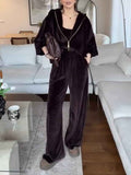Dunkelbraune Samt-Kapuzen-Cardigan mit weiten Hosen – Casual-Set Damen