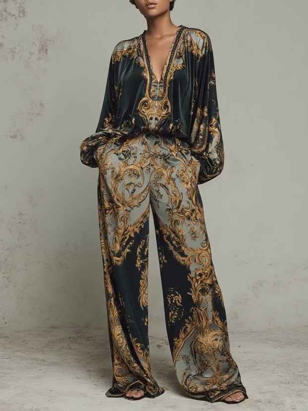 Lässiges Zweiteiler-Set im Barock-Stil: Oberteil mit opulentem Blumenmuster und Weithose