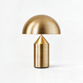 Moderne bordlampe i metal – Holdbar elegance og energieffektiv belysning