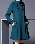 Eleganter Wollmantel mit Kapuze für einen eleganten Look