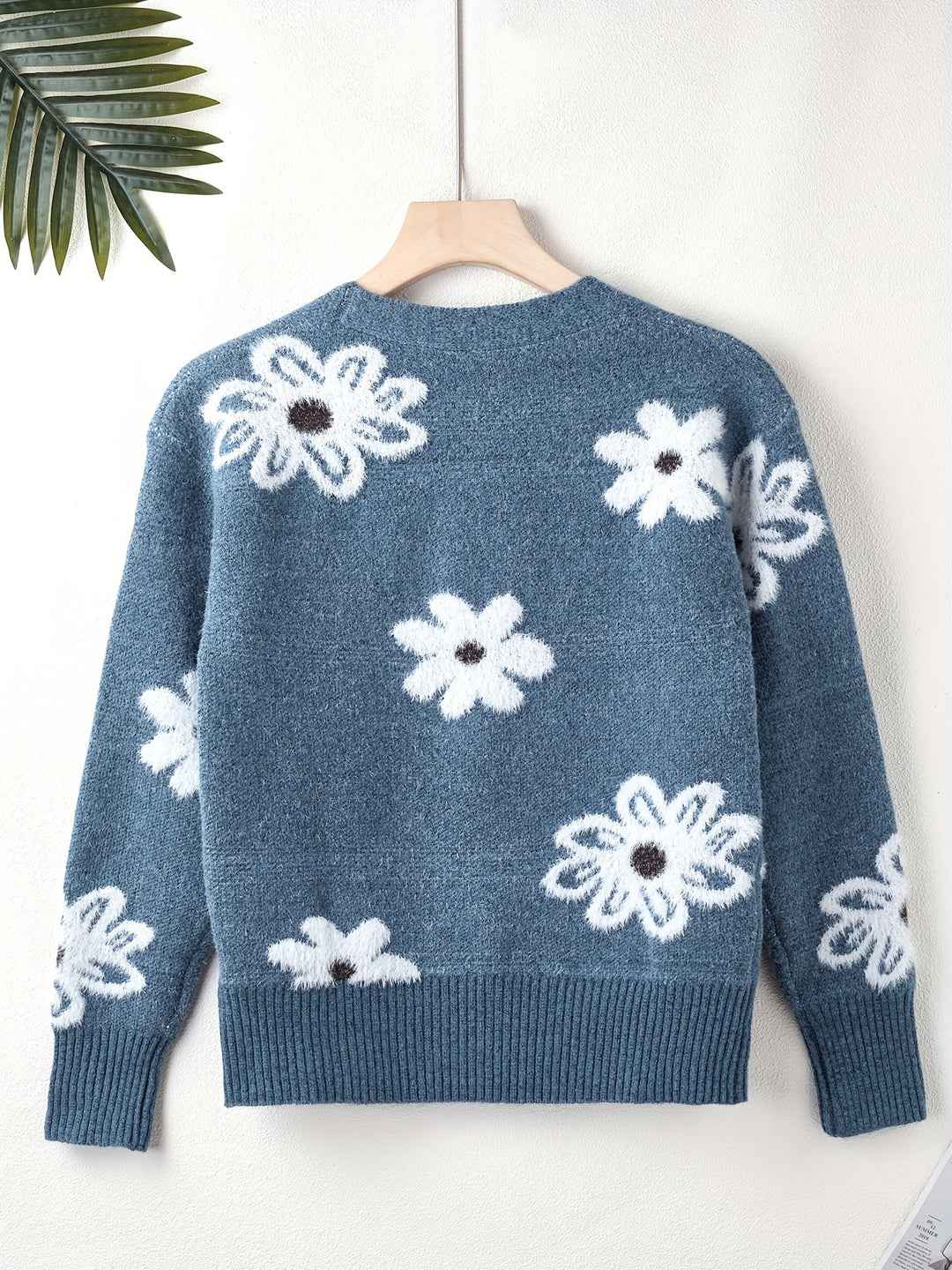 Mia Blumenmuster-Strickcardigan – Weicher, kuscheliger Strick mit zartem Blumendruck
