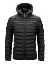 Schicke Kapuzenjacke mit moderner Passform