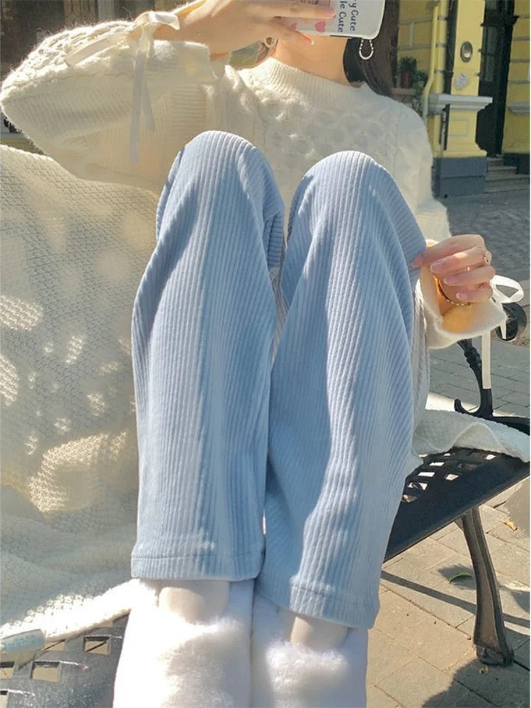Stilvolle Bernadette Corduroy-Hose mit Weiten Beinen für einen Trendigen Look
