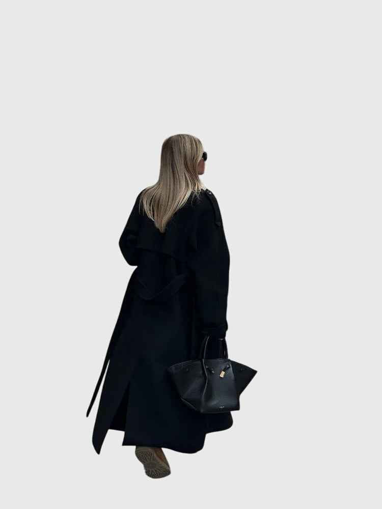 Anika | Zeitloser schwarzer Mantel mit eleganter Silhouette