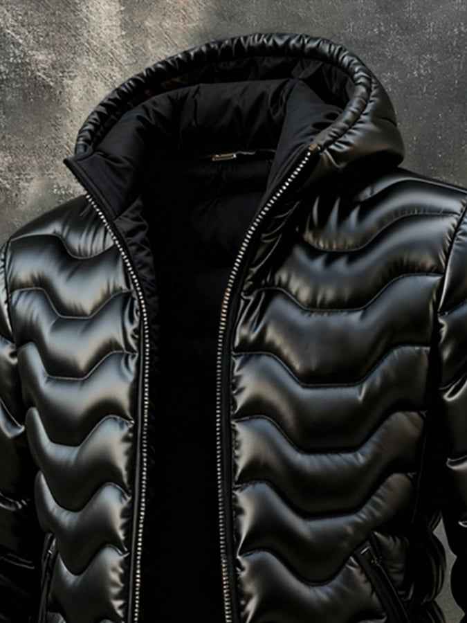 Warm and enveloping winter coat