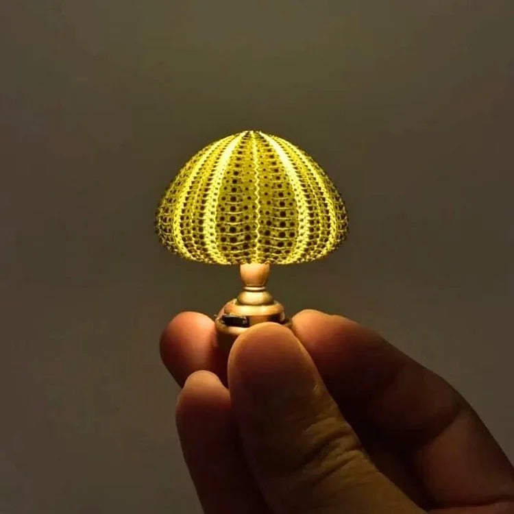 OceanDream - Einzigartige Meeresnachtlicht mit Naturmuscheln, Handgefertigte Nachttischlampe für eine beruhigende maritime Atmosphäre