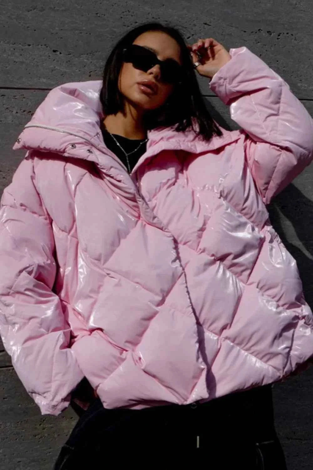 Oversize-Mantel mit Diamant-Quilting in matter und glänzender Optik, mit großem Revers-Kragen