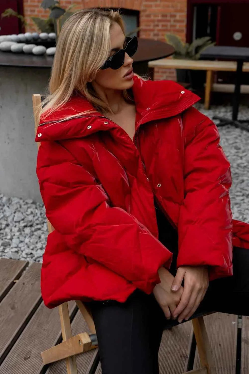 Oversize-Mantel mit Diamant-Quilting in matter und glänzender Optik, mit großem Revers-Kragen