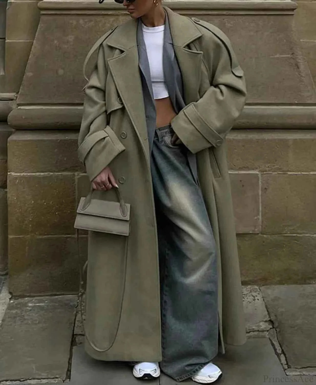 Lässiger und eleganter Wollmantel mit Doppelreißverschluss und Gürtel für stilvolle Winterlooks