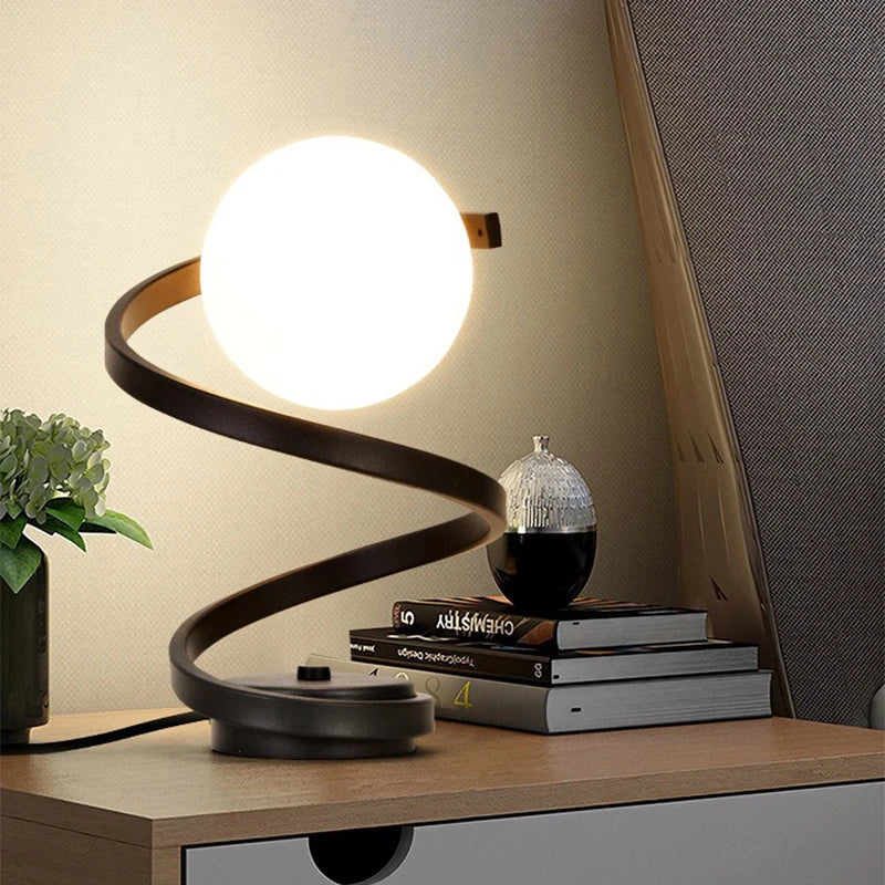 Nordische LED-Tischleuchten - Eleganter und moderner Glanz