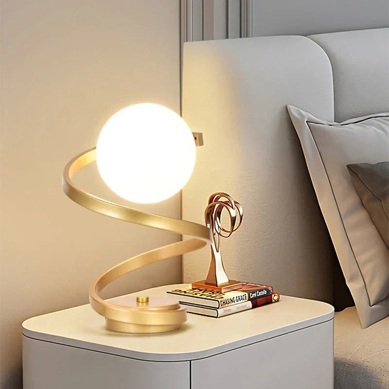 Nordische LED-Tischleuchten - Eleganter und moderner Glanz