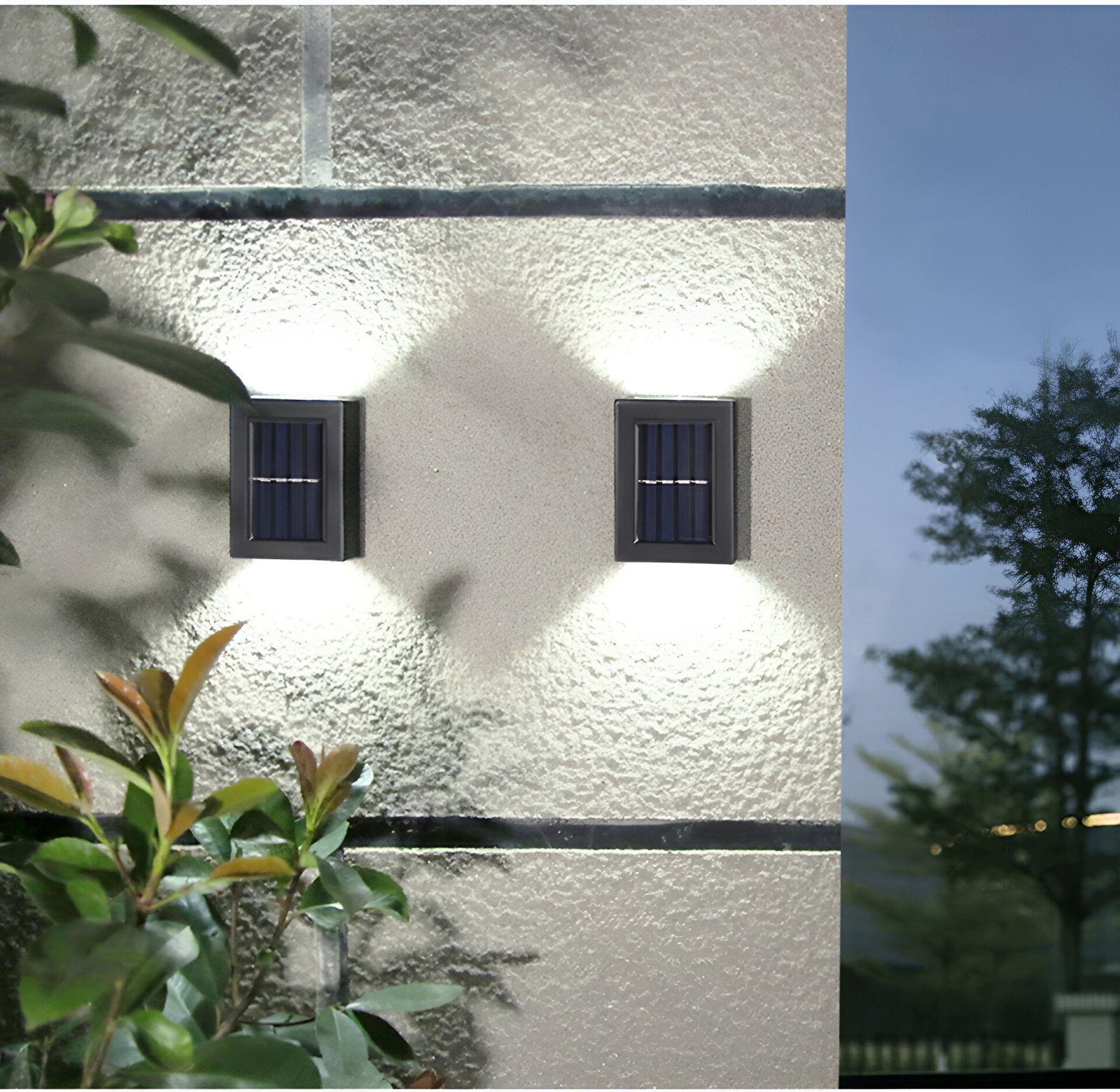 Selora - Solar-Außenleuchte LED mit IP65 Wasserbeständigkeit und edlem schwarzem Design