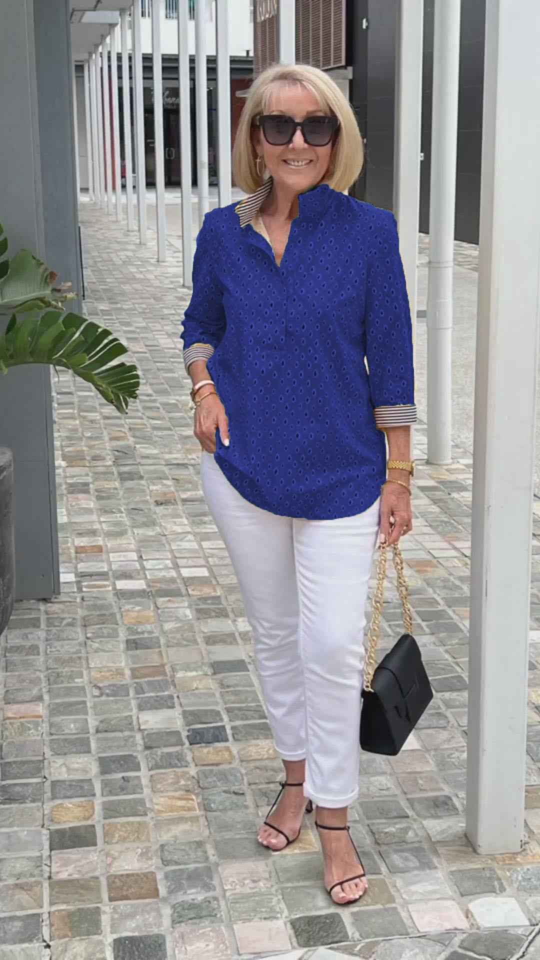 Elegantes Zweiteiliger Serene Stil Ensemble