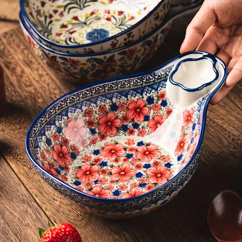 Elegante toskanische Keramik-Schüssel – Dekoratives und praktisches Kochutensil für eine anspruchsvolle Gastronomie