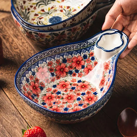 Elegante toskanische Keramik-Schüssel - Dekoratives und praktisches Kochutensil für eine anspruchsvolle Gastronomie