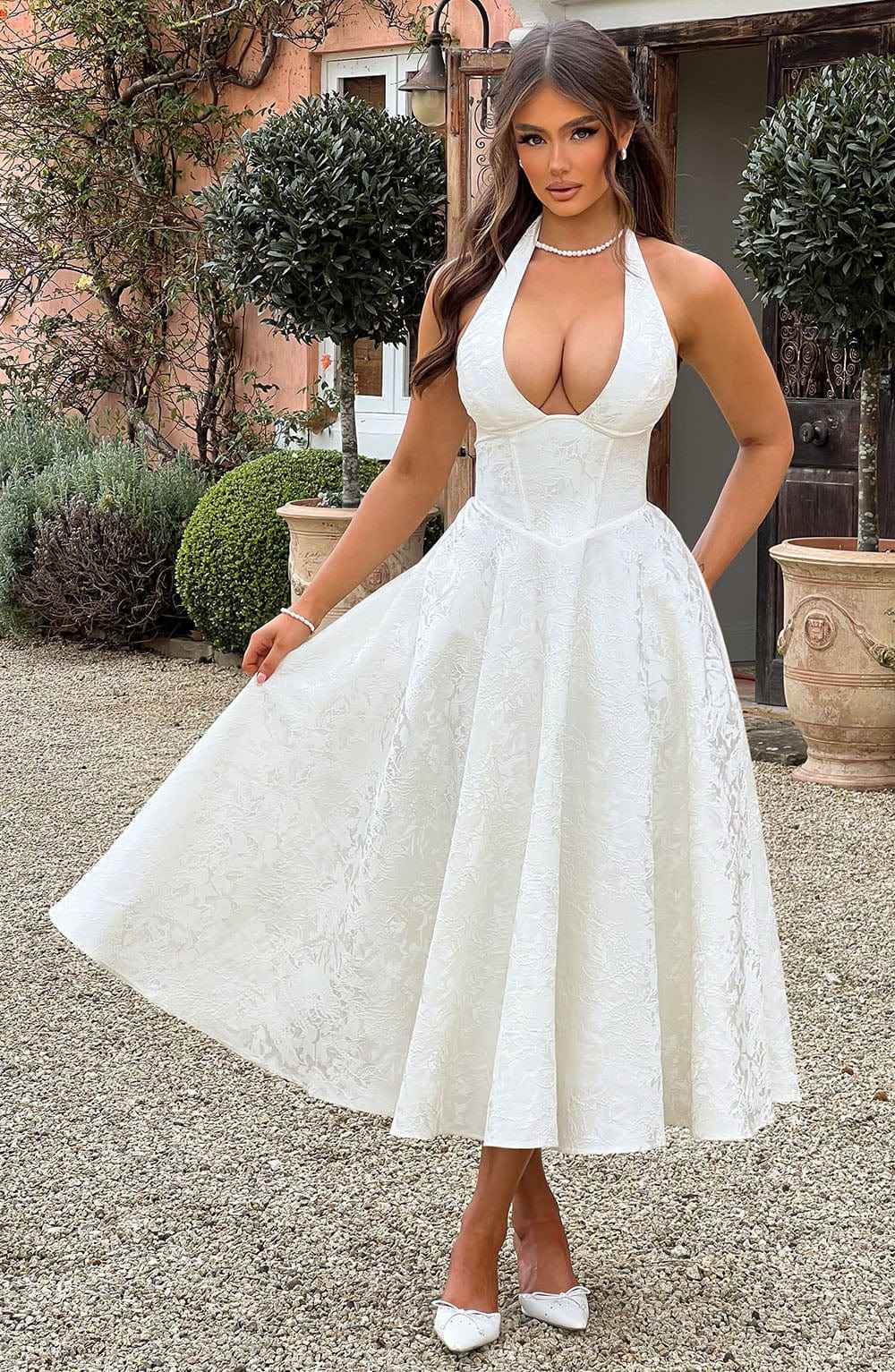 Ara Halter-Neck Midi-Kleid – Mühelose Eleganz