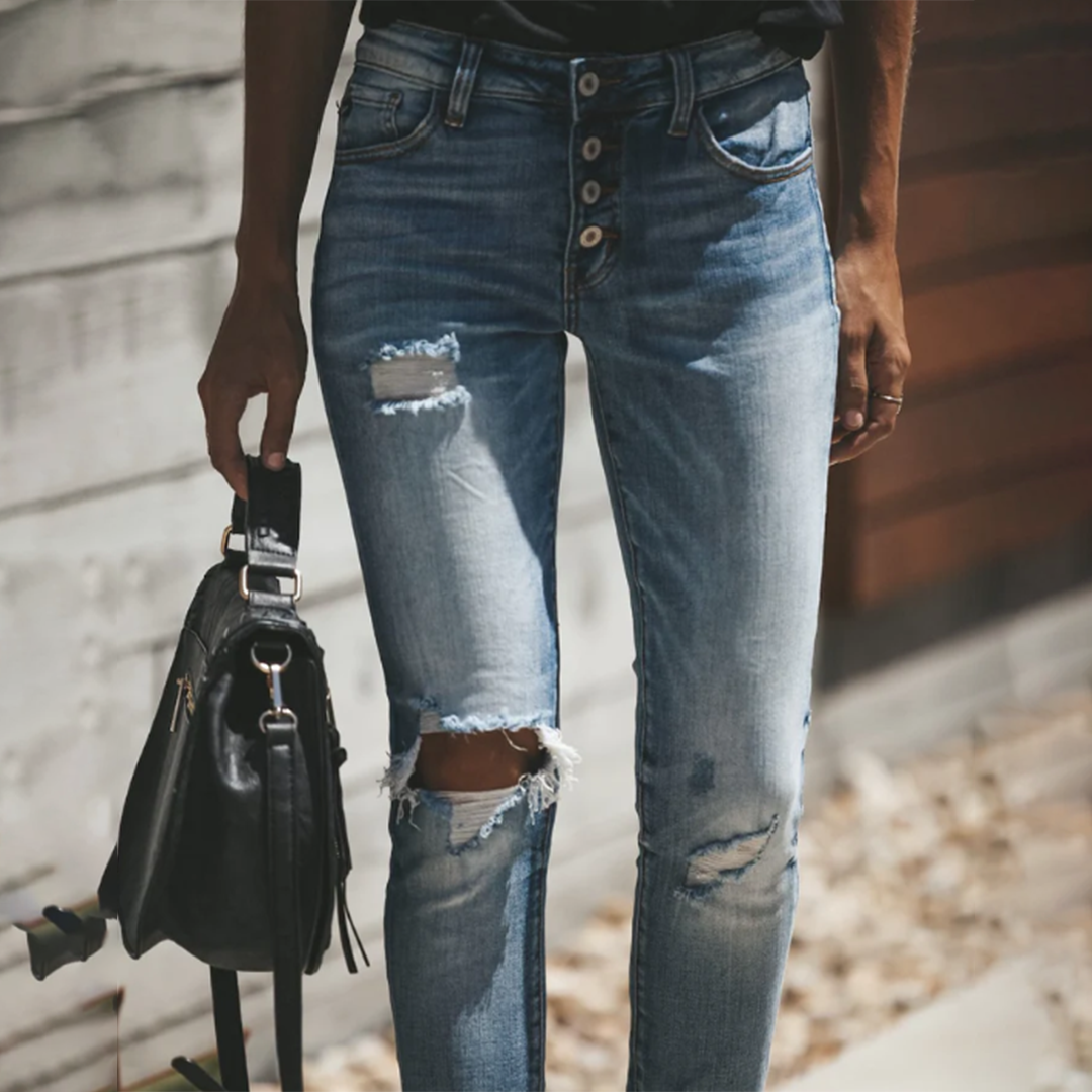 Elif | Trendige und stilvolle zerrissene Jeans für einen modernen Look