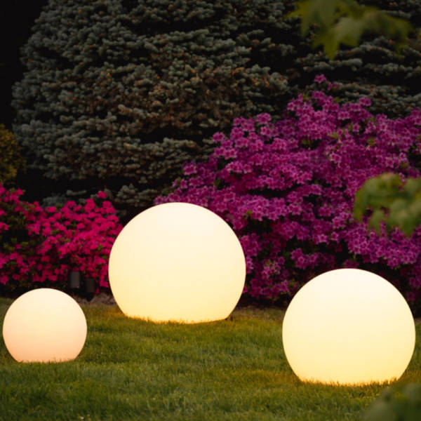 Sphärisches Solar-Gartenlicht mit 16 Farben, wetterbeständig und mit Fernbedienung