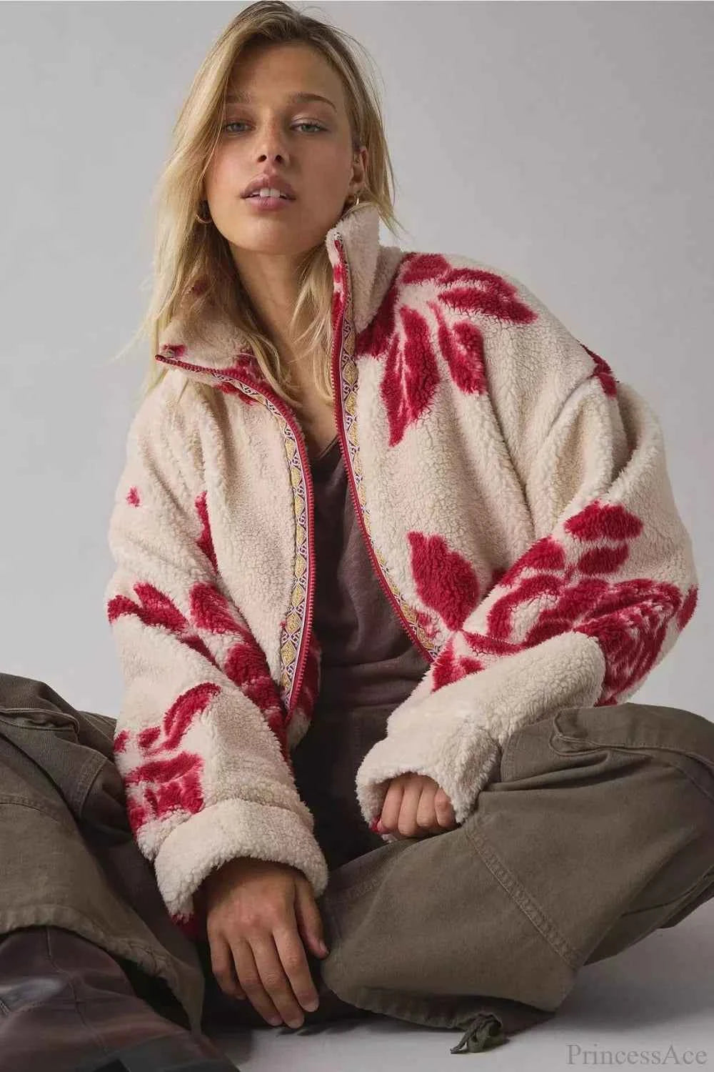 Lässiger ethnischer Fleecepullover mit Reißverschluss und Stehkragen