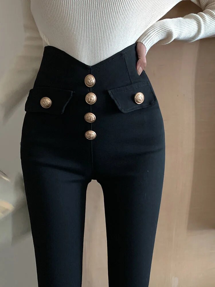 Eva | Eleganter auslaufender hoher Hosenanzug für einen stilvollen Look
