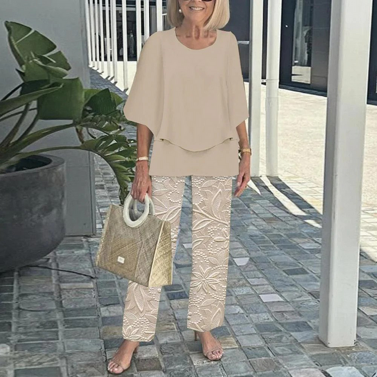 Elegantes Zweiteilige Dreiviertelarm-Outfit