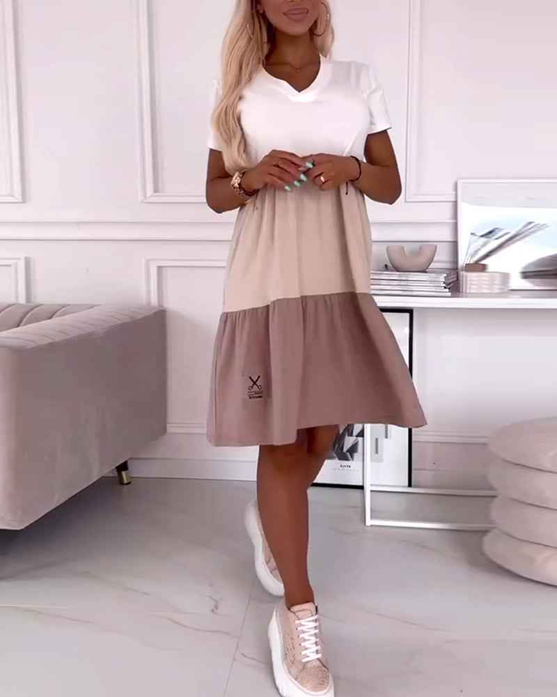 Alva | Color-Block-Kleid mit kurzen Ärmeln