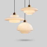 Calistre - Mid-Century Milchglas Pendelleuchte