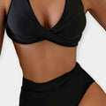 Moderner Monochrom-Bikini