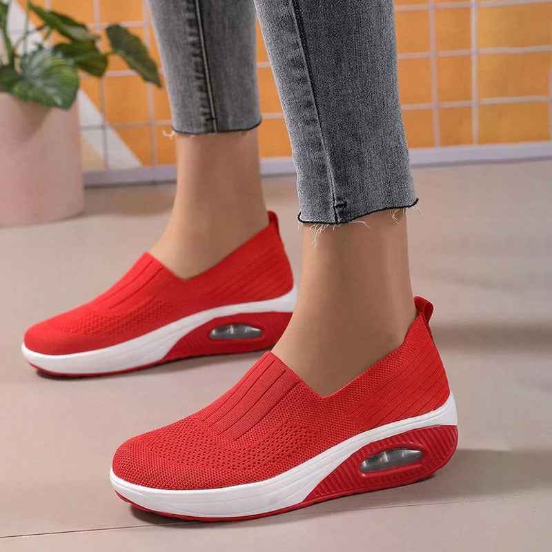 Damen atmungsaktive Slip-On-Sneaker für ganztägigen Komfort