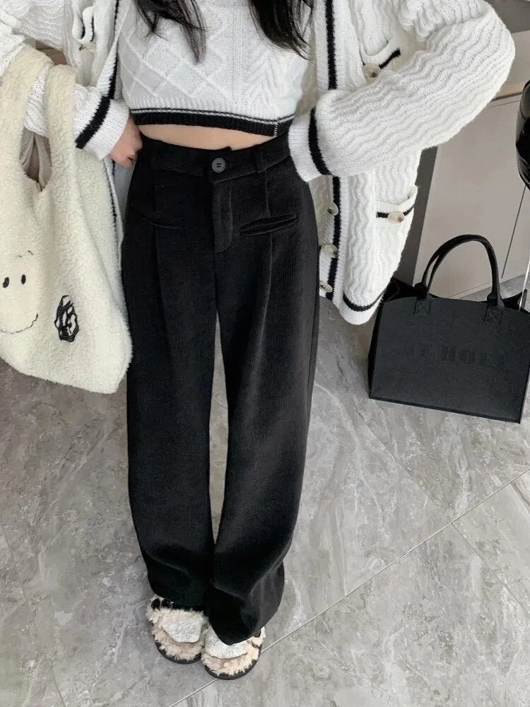 Fenna | Elegante Damen-Cordhose mit bequemem Innenfutter