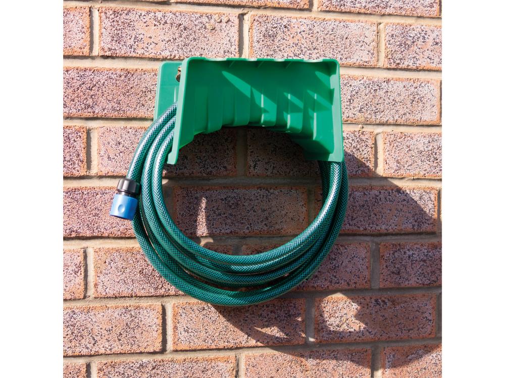 Wandmontierter Gartenschlauchhalter