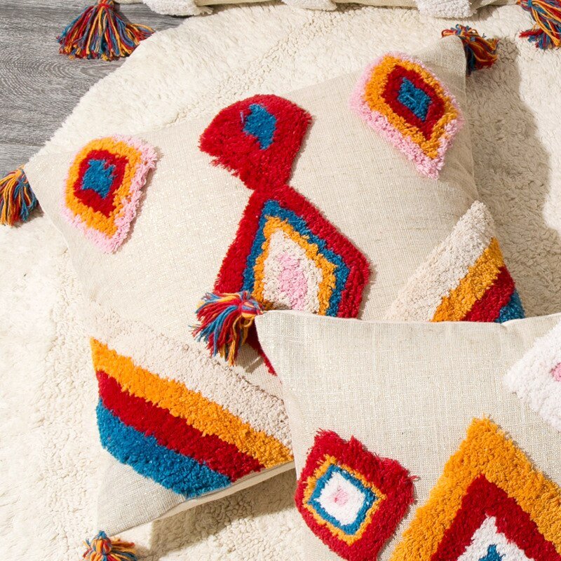 Neressa – Einzigartiges handgefertigtes Dekokissen im bezaubernden marokkanischen Boho-Stil