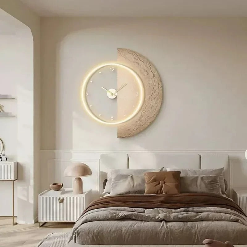 Mond-Wanduhr – Sanftes LED-Licht mit Himmlischem Design