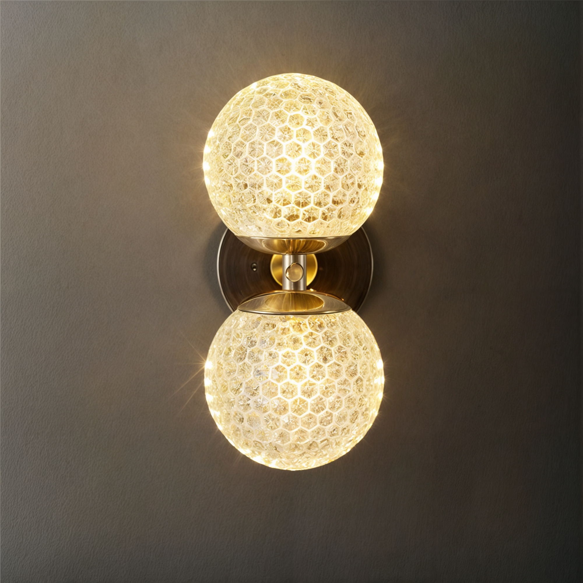 Modernes Wanddekoration aus Kupfer mit Lichter | G9 LED Hängeleuchte mit modernem Design