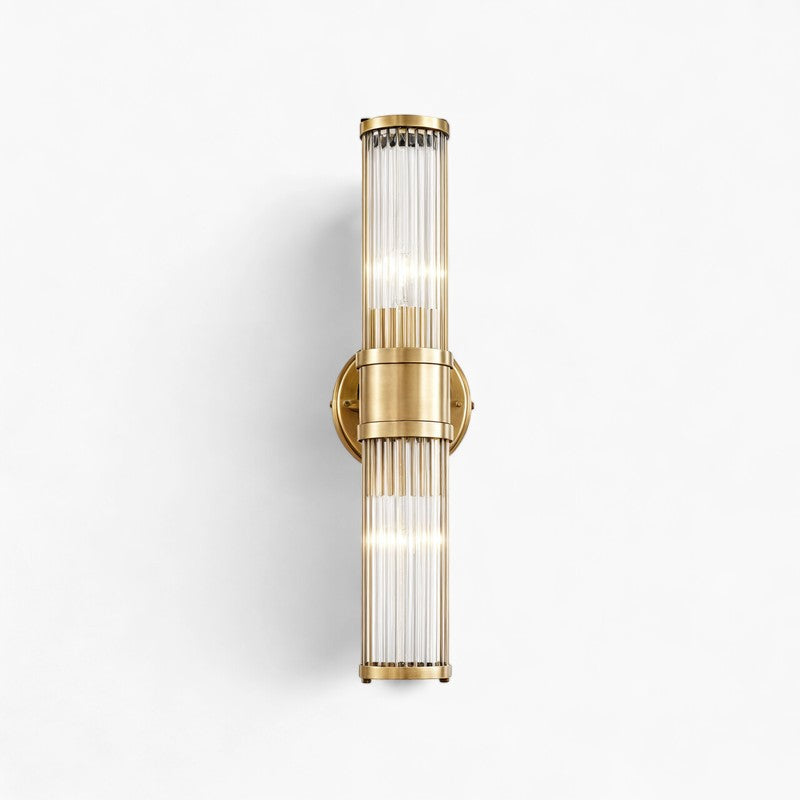Luxusappliken für das Badezimmer in Gold mit Wandlichtern aus Kristall und Kupfer für eine anspruchsvolle Dekoration