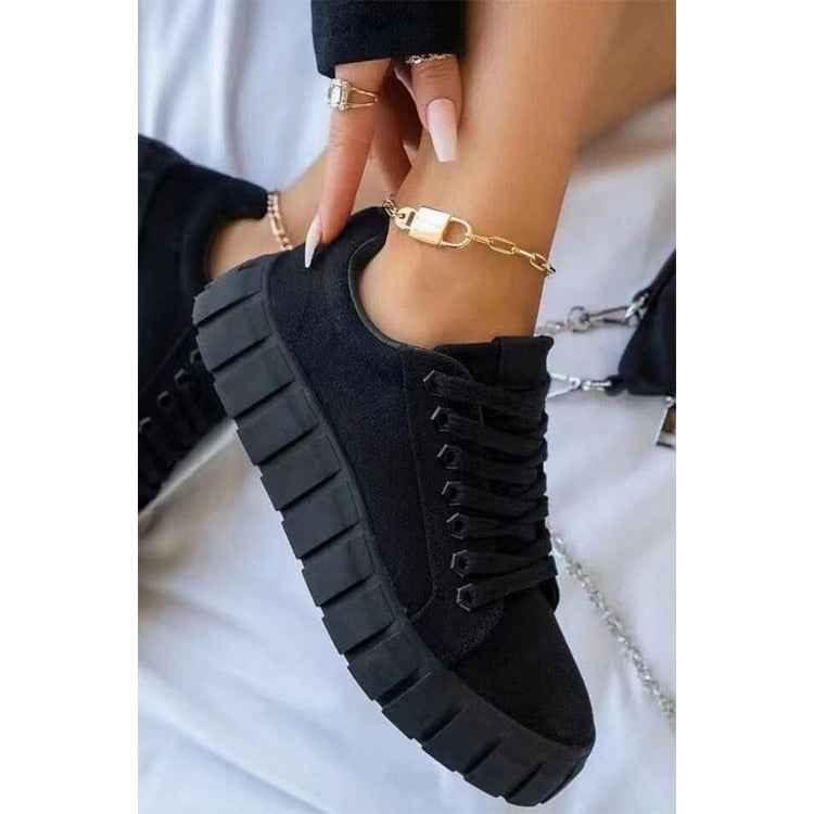 Schicke einfarbige Damensneaker für den Alltag