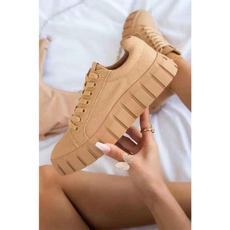 Schicke einfarbige Damensneaker für den Alltag